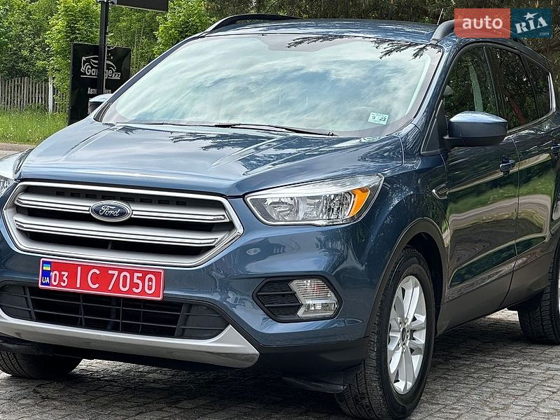Внедорожник / Кроссовер Ford Escape 2018 в Самборе фото 81 Внедорожник / Кроссовер Ford Escape 2018 в Самборе