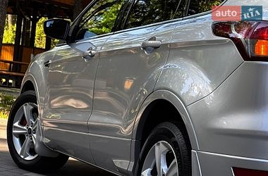 Позашляховик / Кросовер Ford Escape 2015 в Дрогобичі