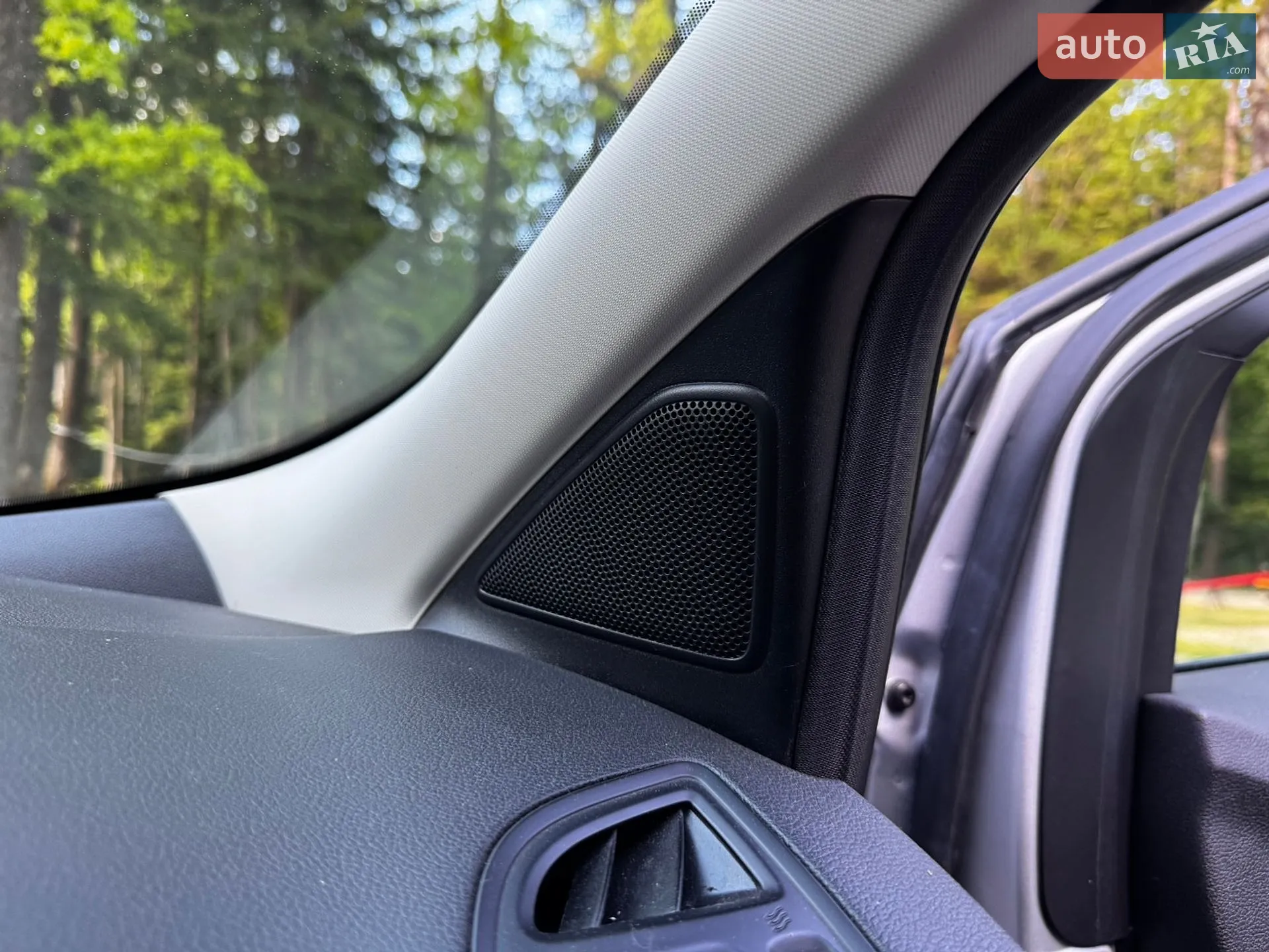 2015 Ford Escape - мініатюра 105
