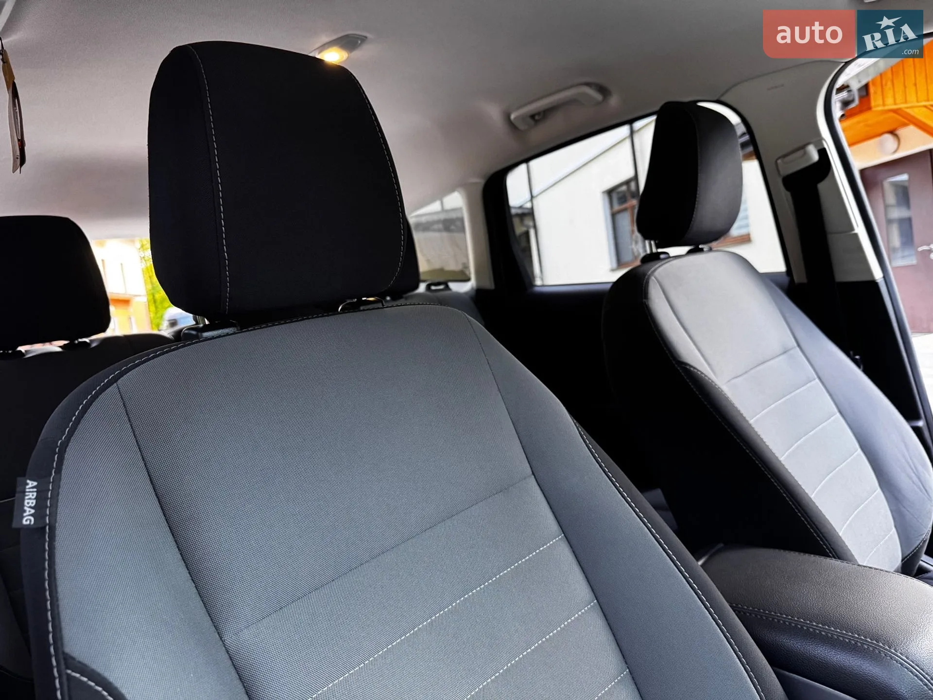 2015 Ford Escape - мініатюра 110