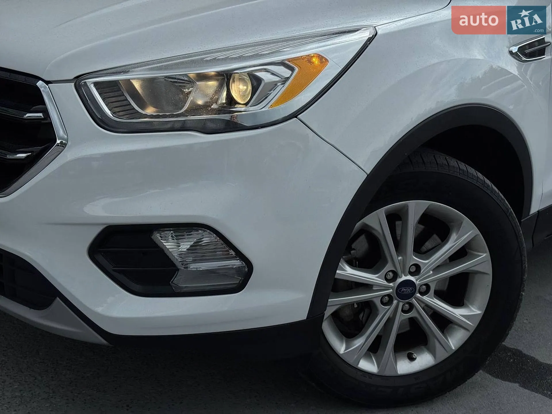 2017 Ford Escape - мініатюра 3