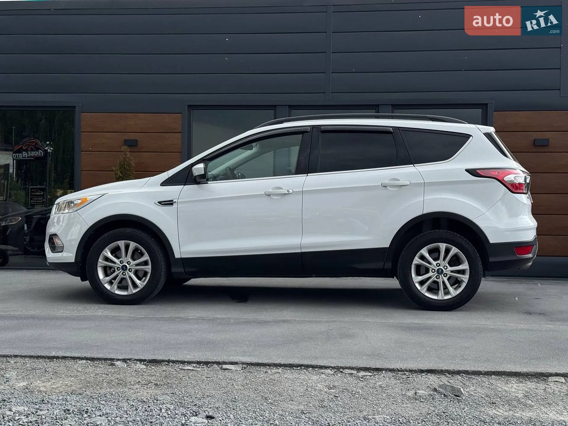 2017 Ford Escape - мініатюра 8