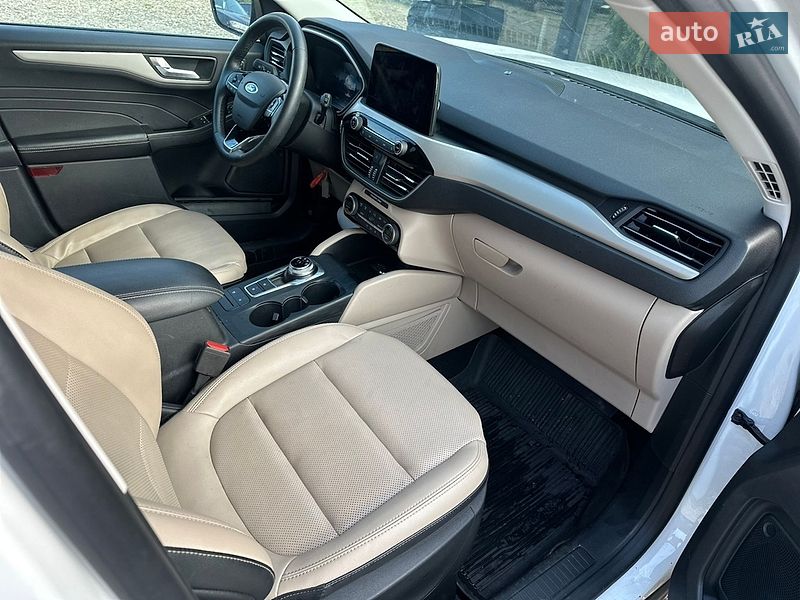 Внедорожник / Кроссовер Ford Escape 2021 в Львове