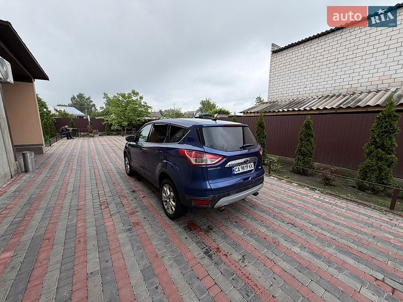 Внедорожник / Кроссовер Ford Escape 2013 в Черкассах