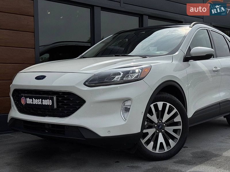 Позашляховик / Кросовер Ford Escape 2020 в Рівному