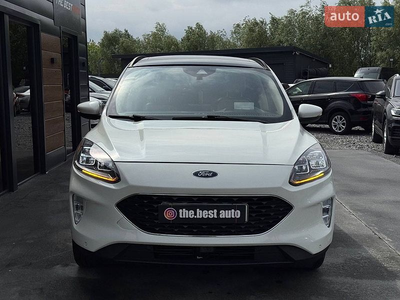 Позашляховик / Кросовер Ford Escape 2020 в Рівному