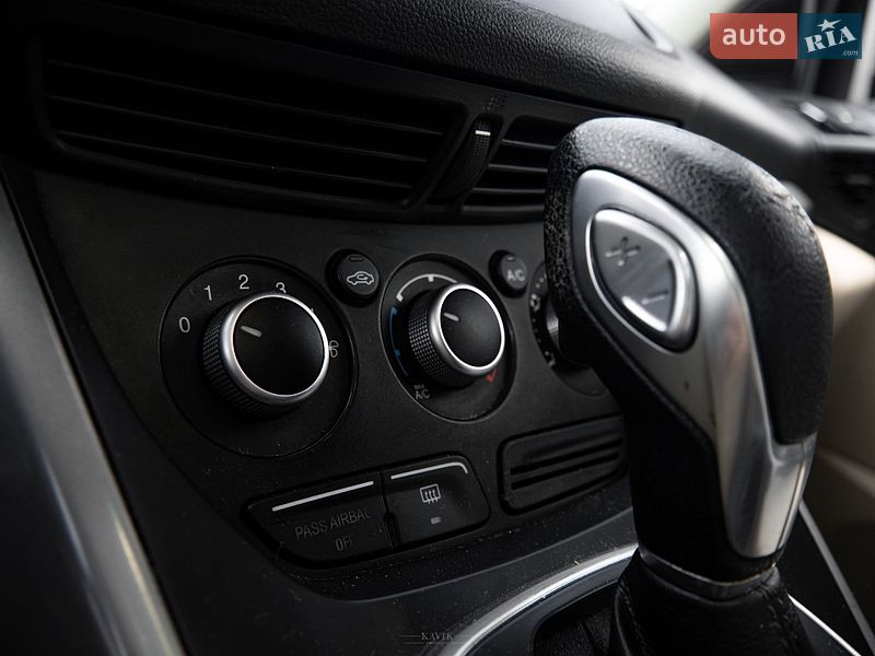 Позашляховик / Кросовер Ford Escape 2012 в Львові фото 9 Позашляховик / Кросовер Ford Escape 2012 в Львові