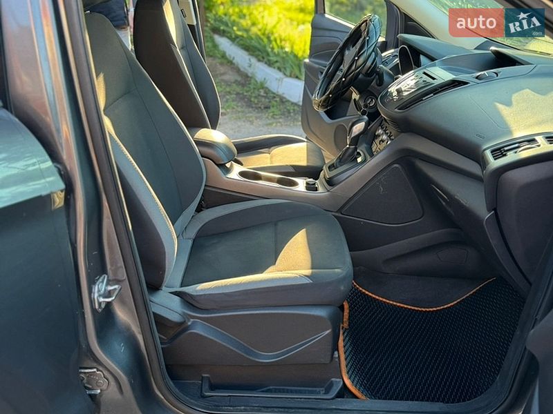 Позашляховик / Кросовер Ford Escape 2014 в Харкові