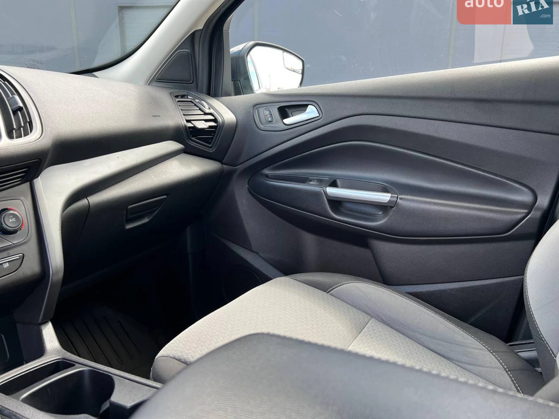 2019 Ford Escape - мініатюра 35