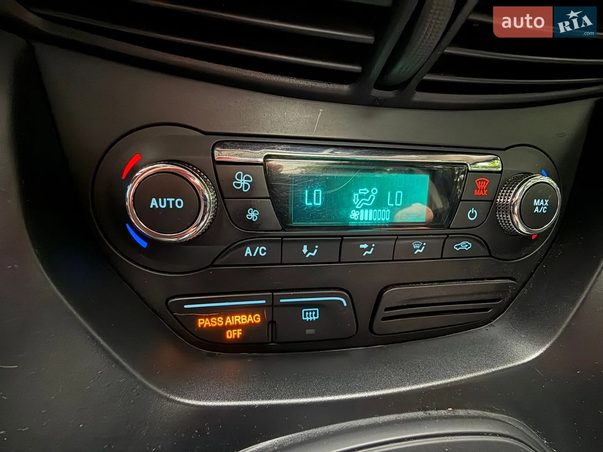 2016 Ford Escape - мініатюра 8