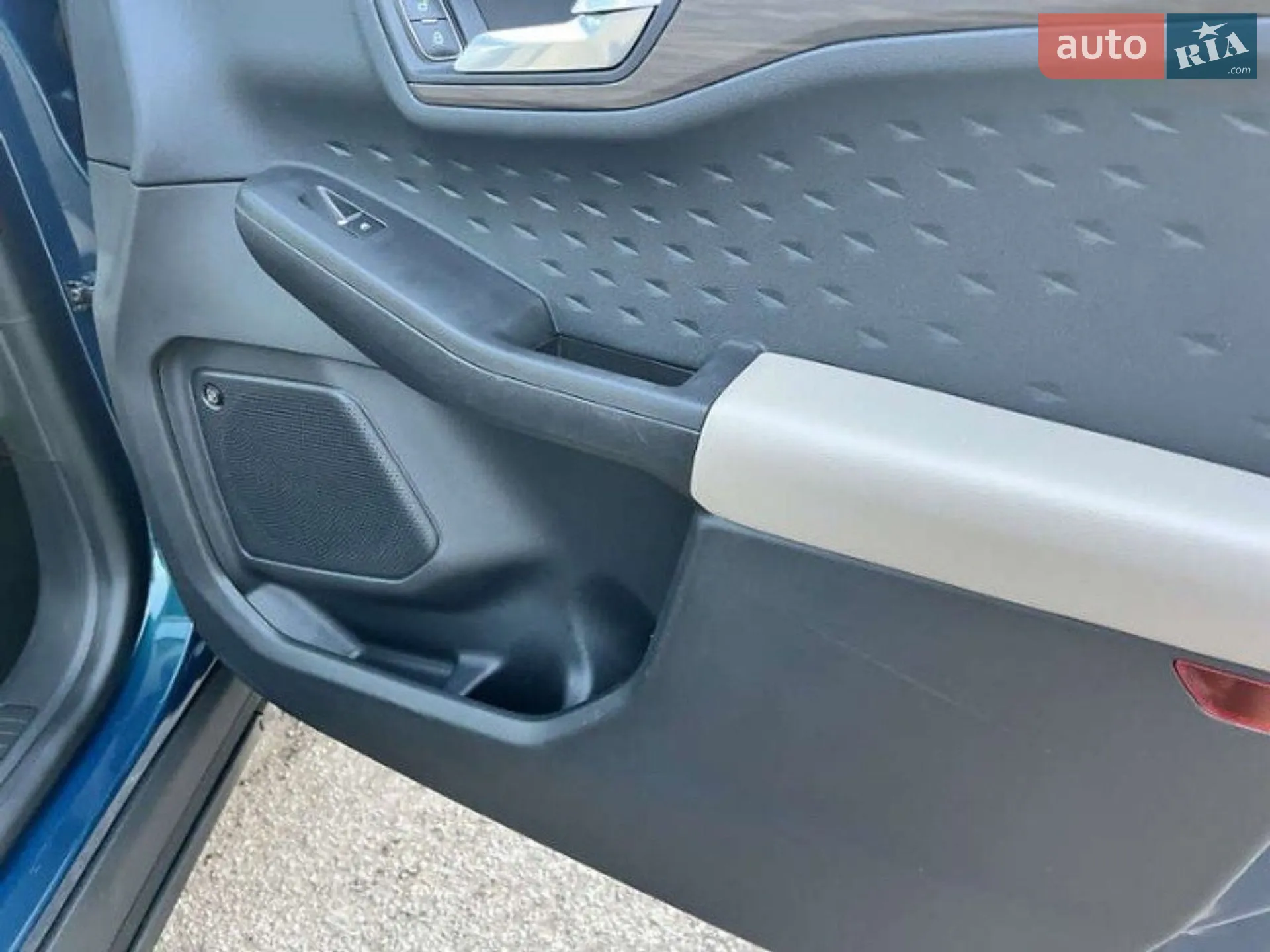 2020 Ford Escape - мініатюра 12