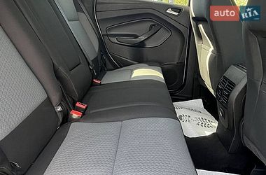 Позашляховик / Кросовер Ford Escape 2017 в Львові