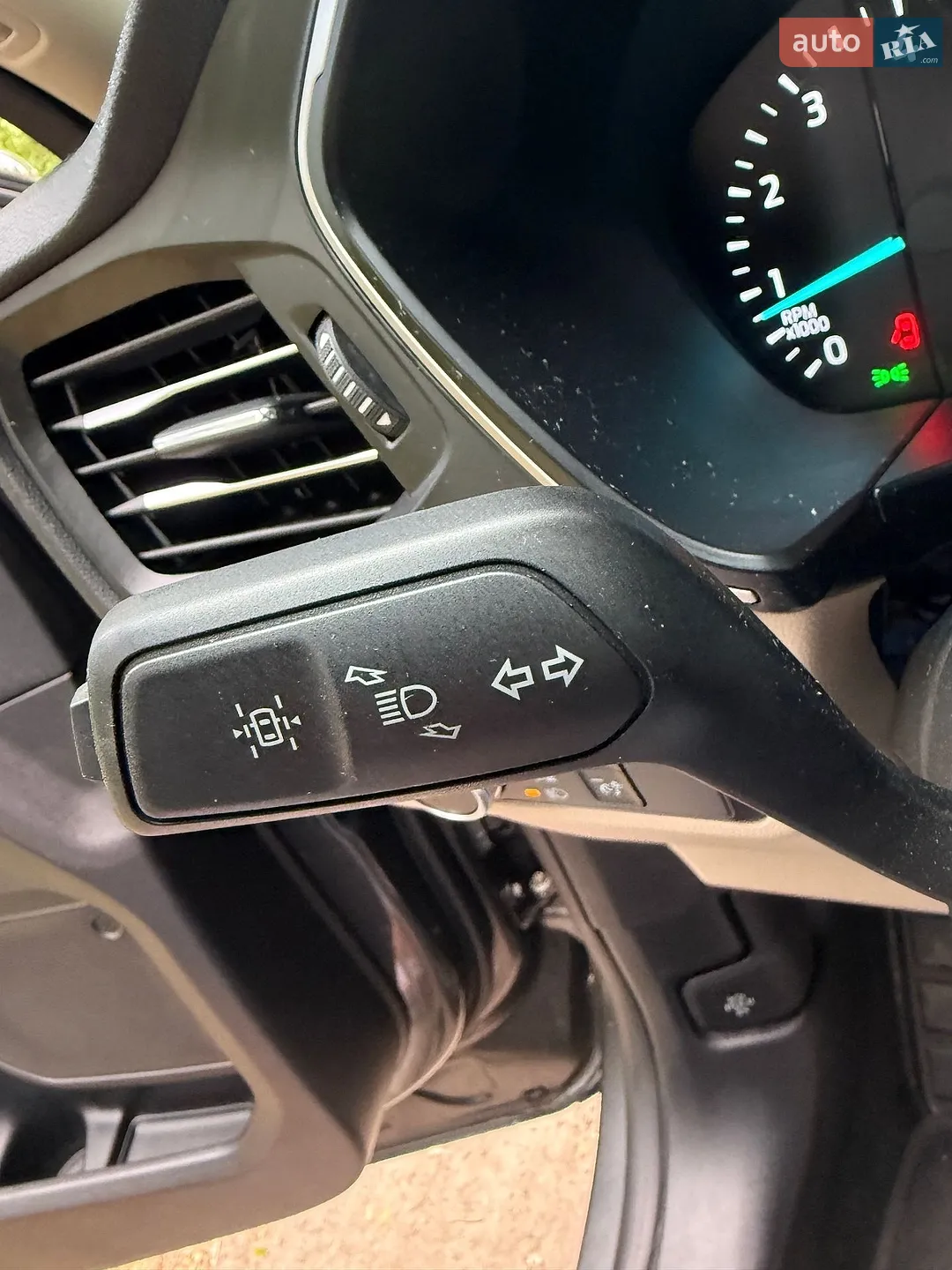 2020 Ford Escape - мініатюра 37