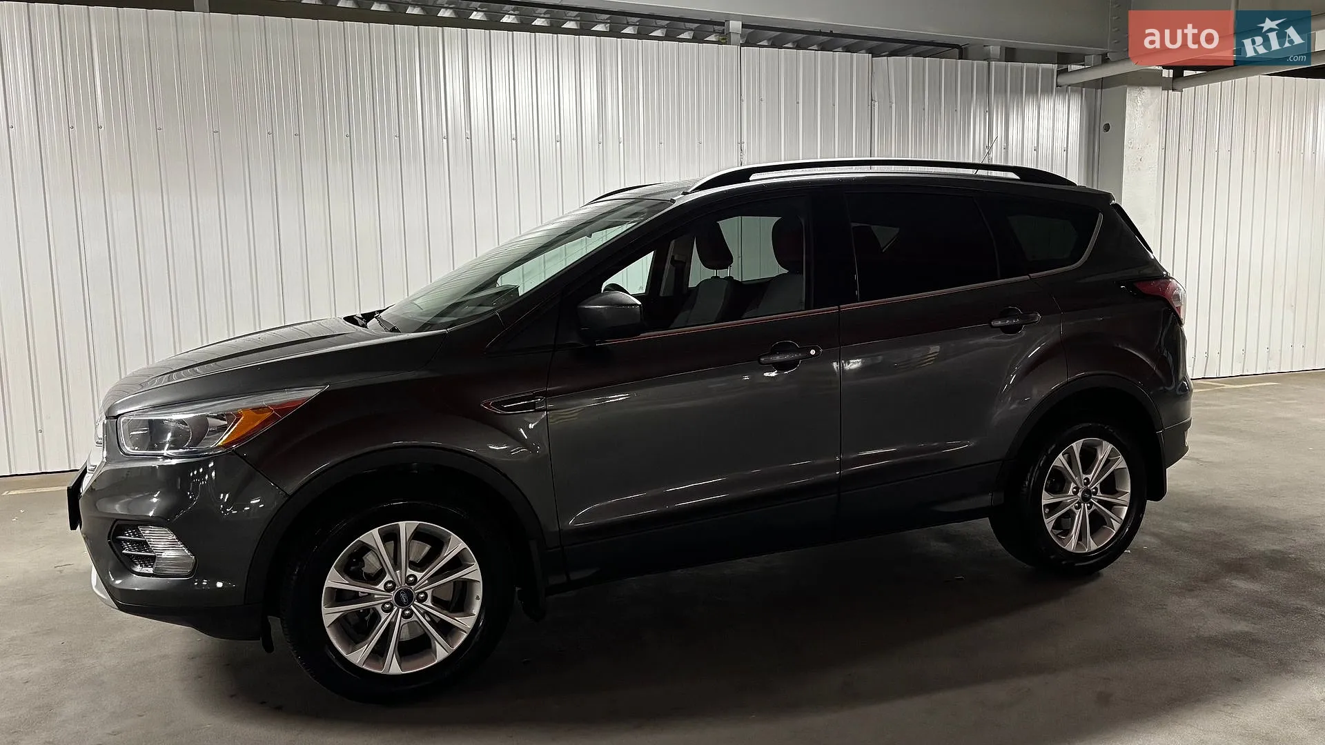 2018 Ford Escape - фото 1