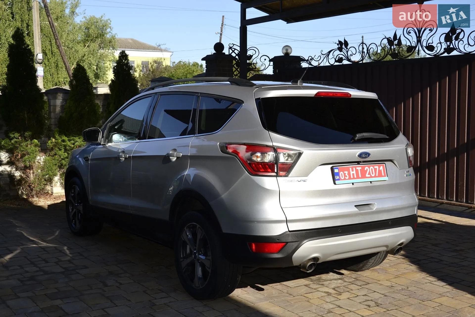 2017 Ford Escape - мініатюра 2