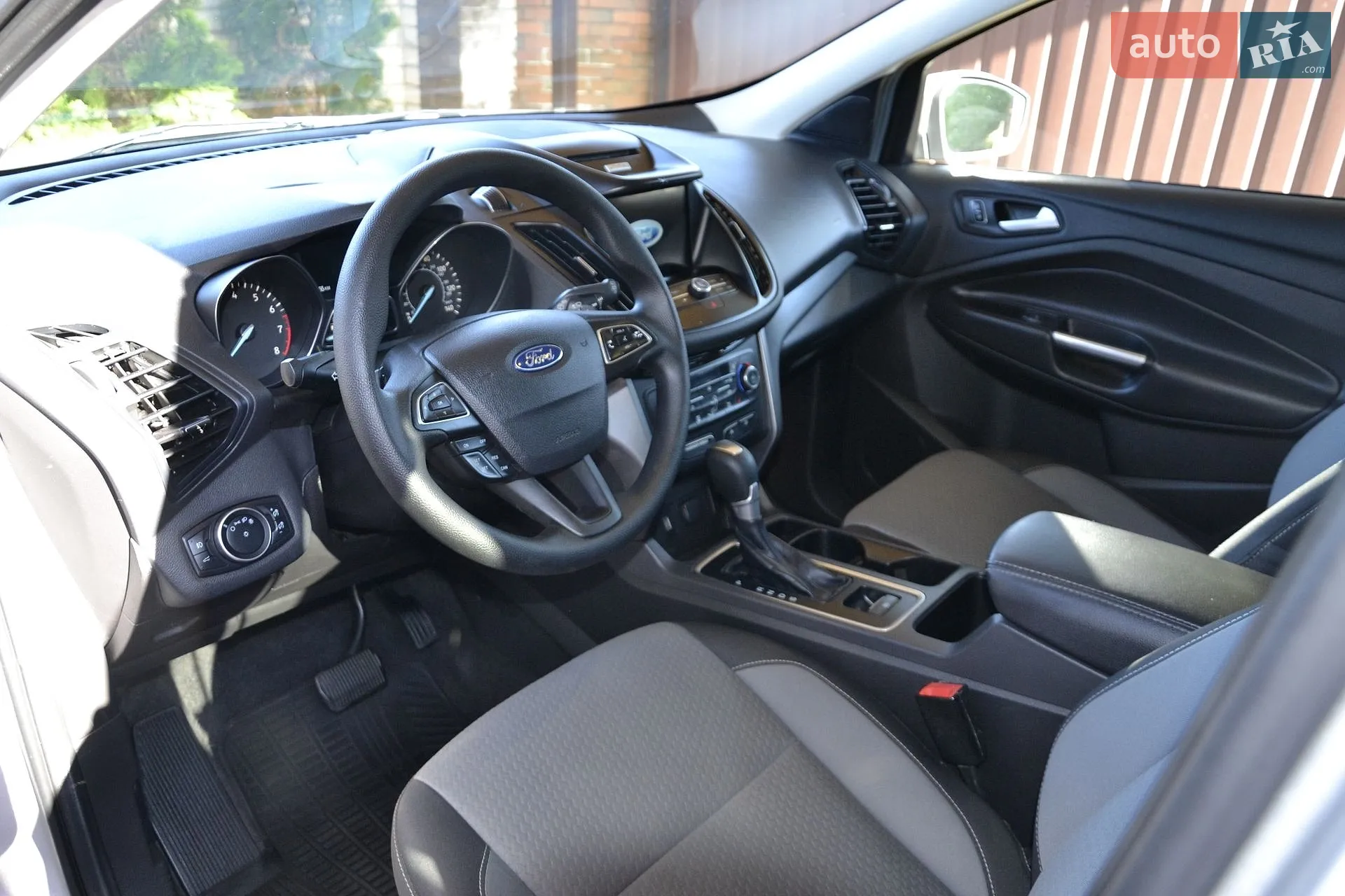 2017 Ford Escape - мініатюра 10