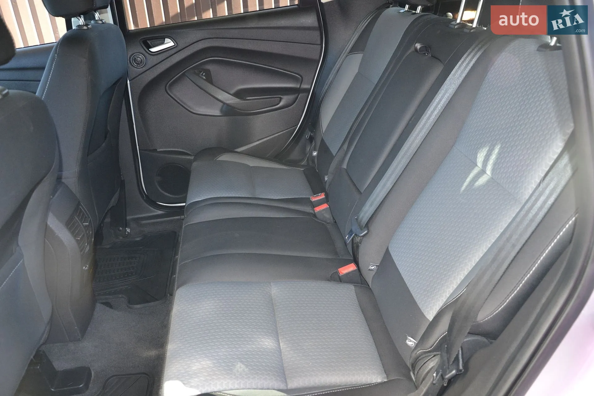 2017 Ford Escape - мініатюра 16