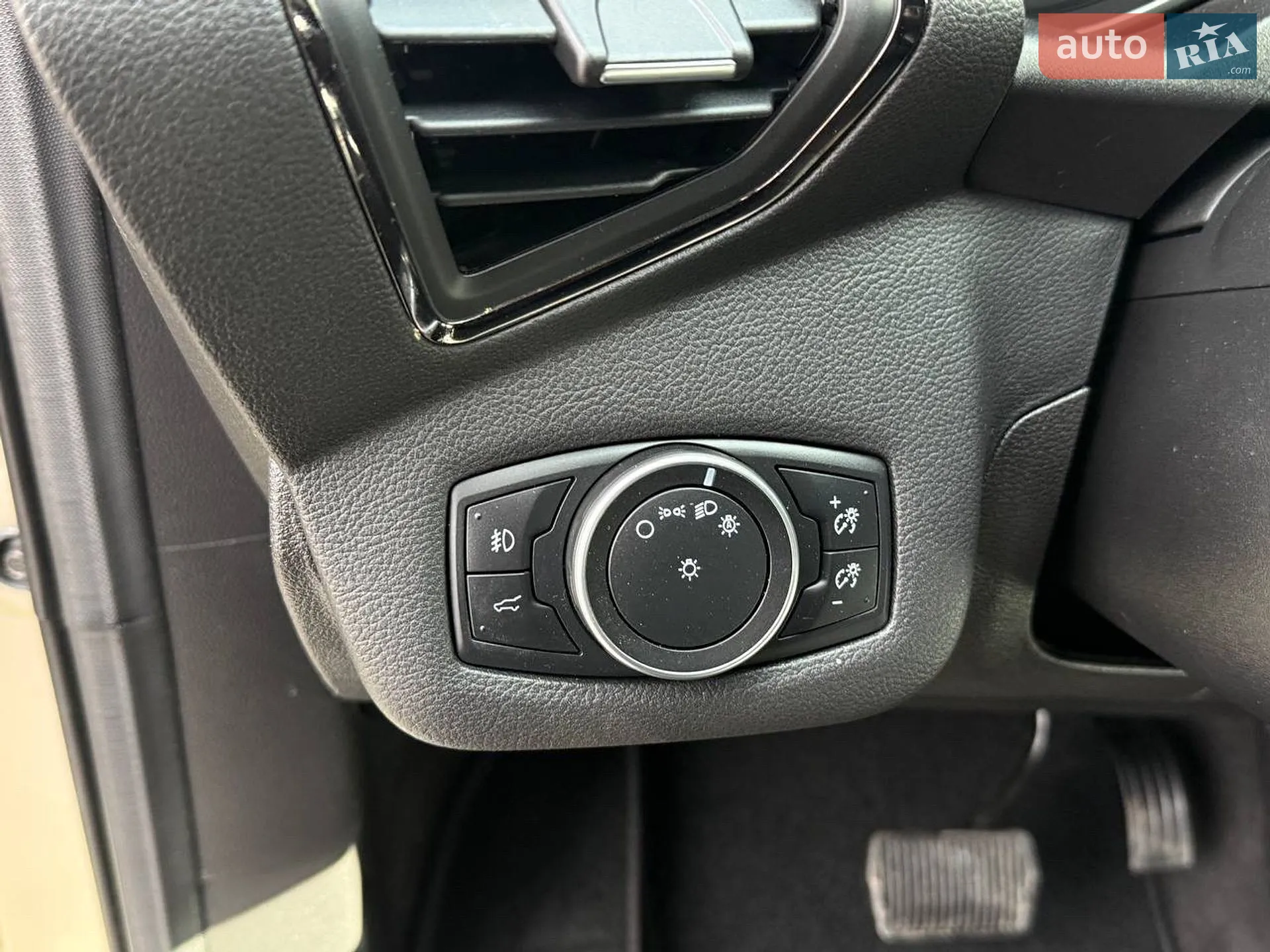 2017 Ford Escape - мініатюра 55