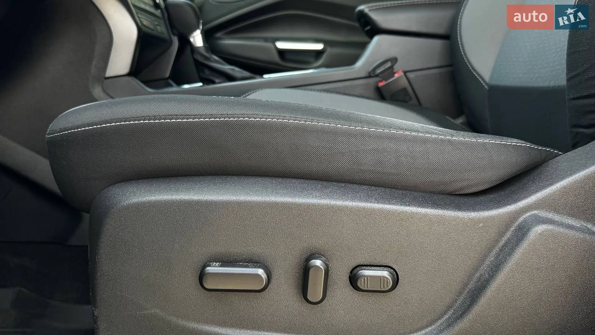 2017 Ford Escape - мініатюра 13