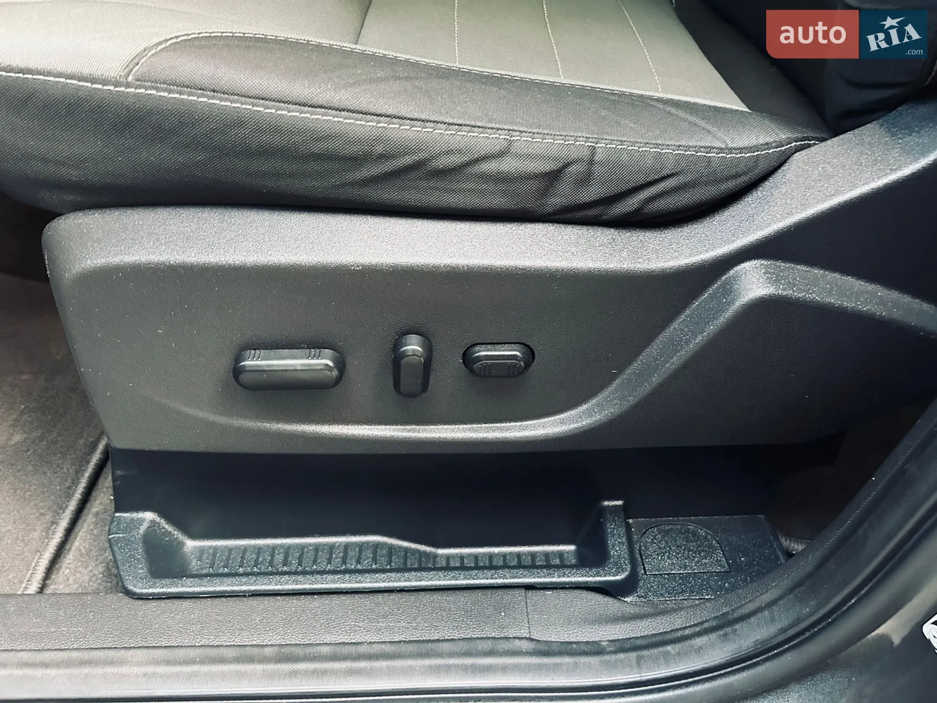 2016 Ford Escape - мініатюра 14