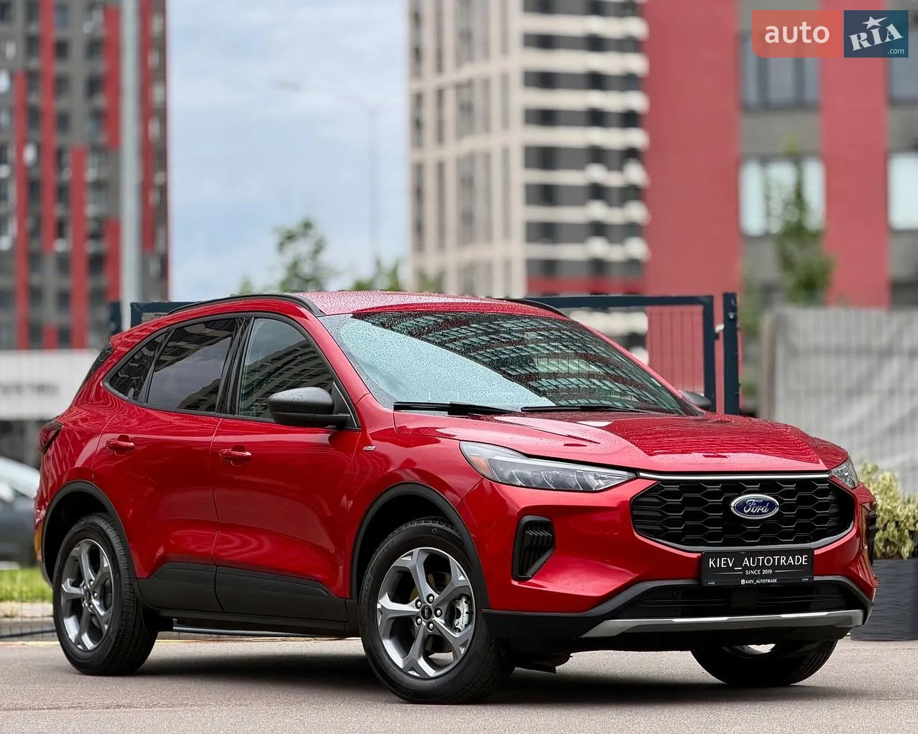 2025 Ford Escape - фото 1