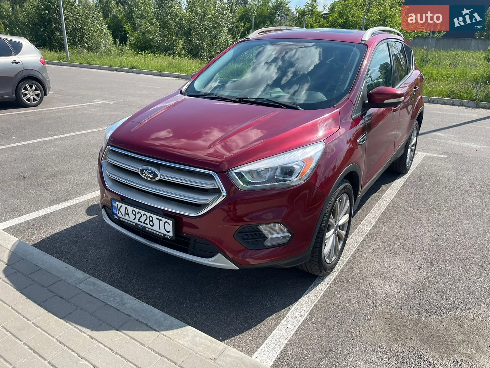 2016 Ford Escape - мініатюра 2