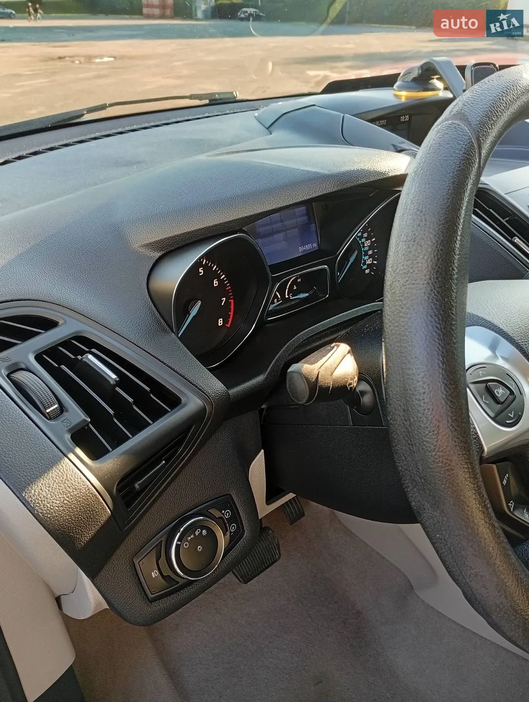 2012 Ford Escape - мініатюра 18