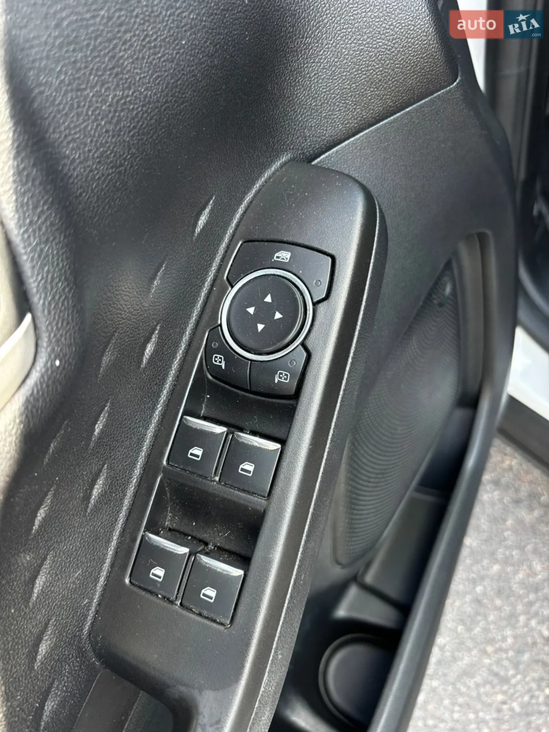 2020 Ford Escape - мініатюра 39