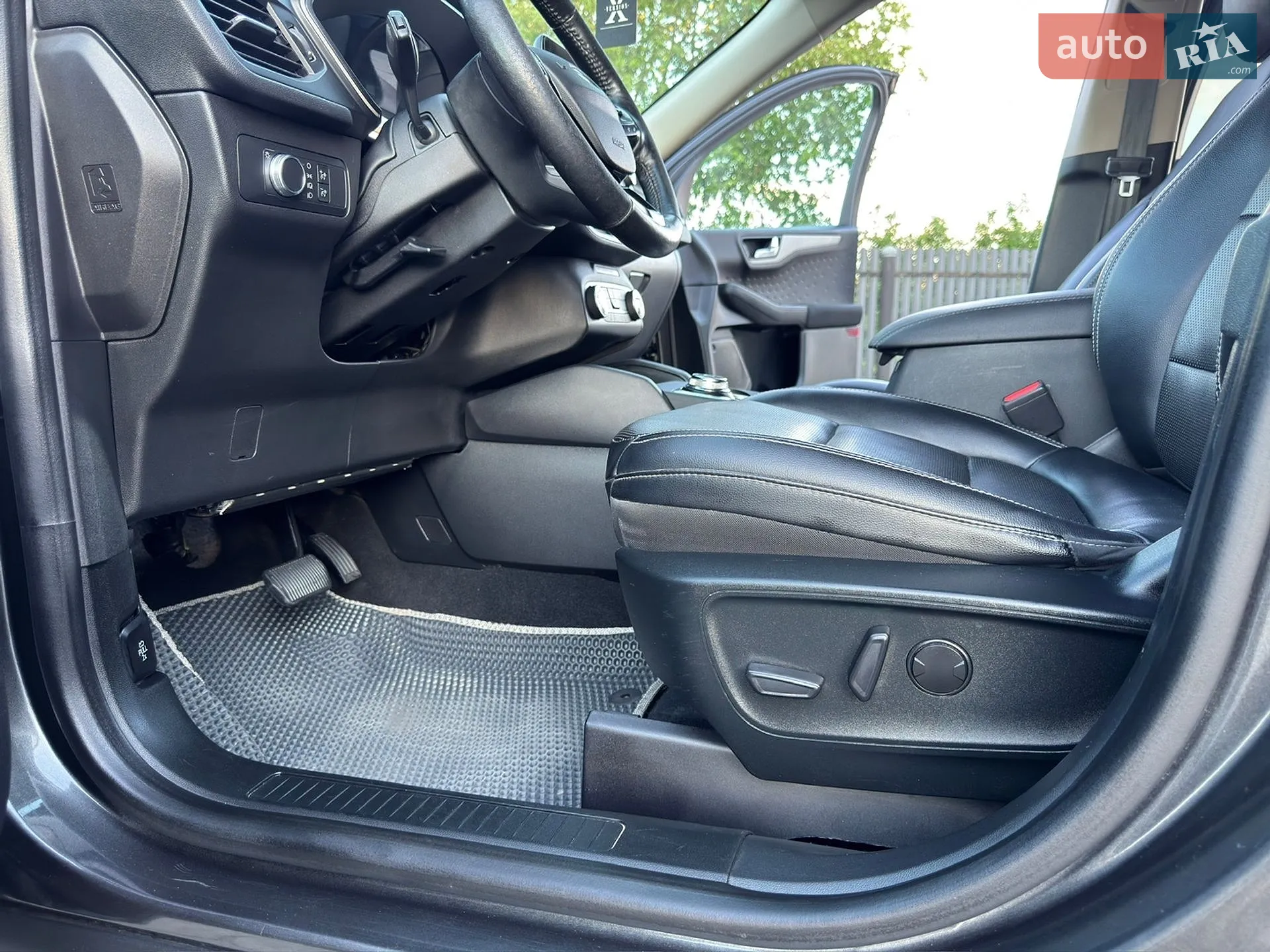 2020 Ford Escape - мініатюра 28