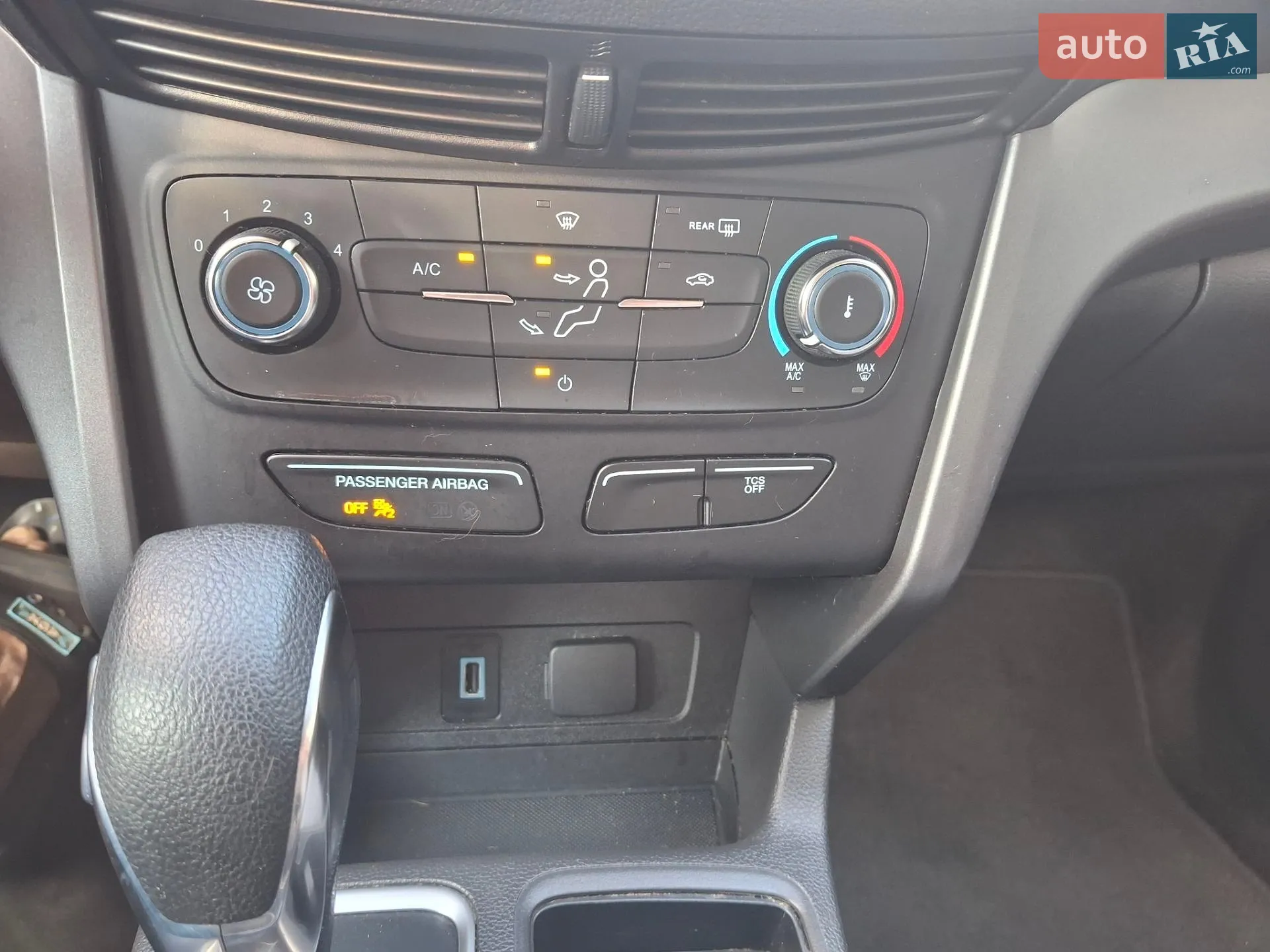 2017 Ford Escape - мініатюра 13
