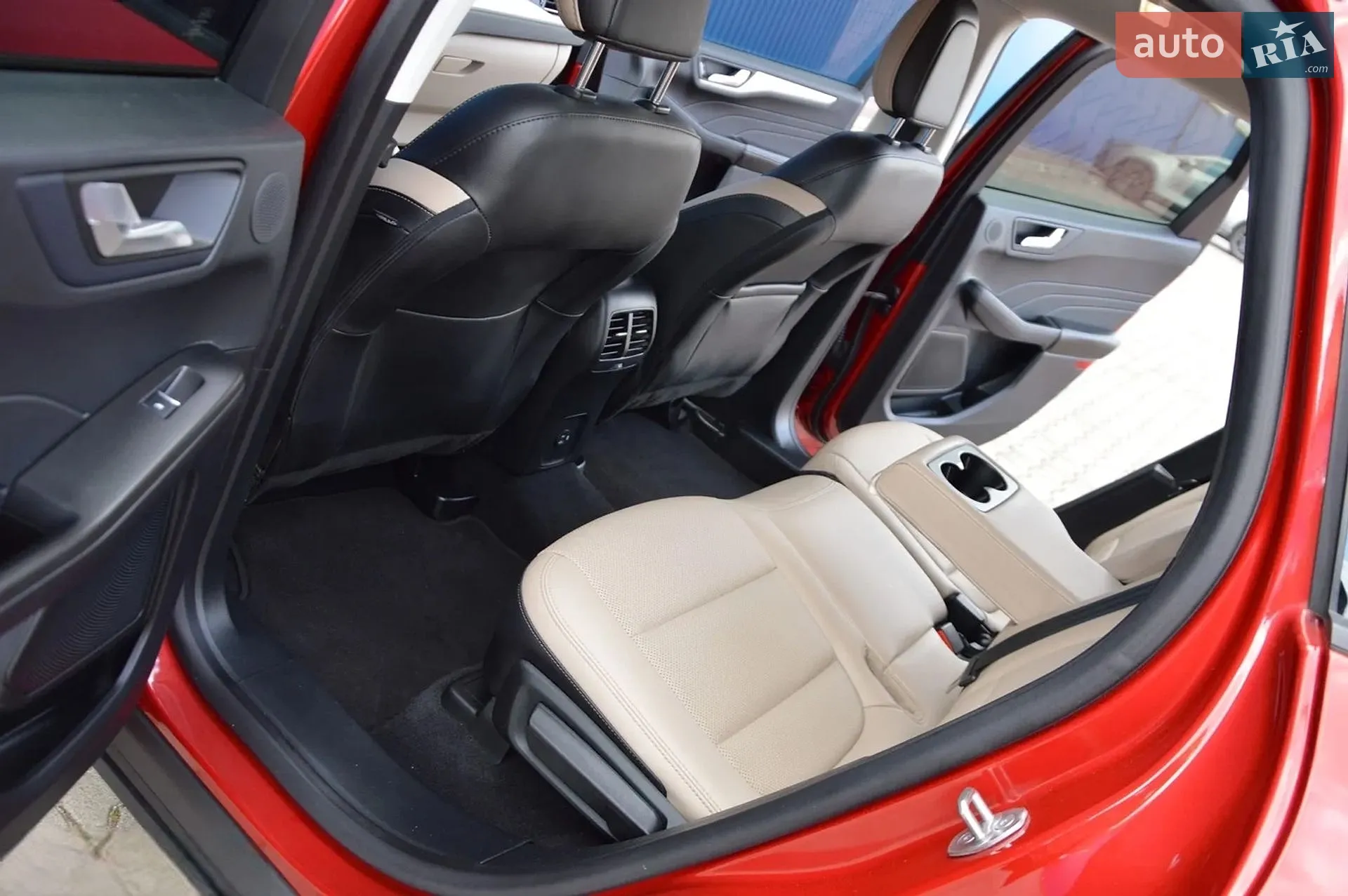 2020 Ford Escape - мініатюра 16