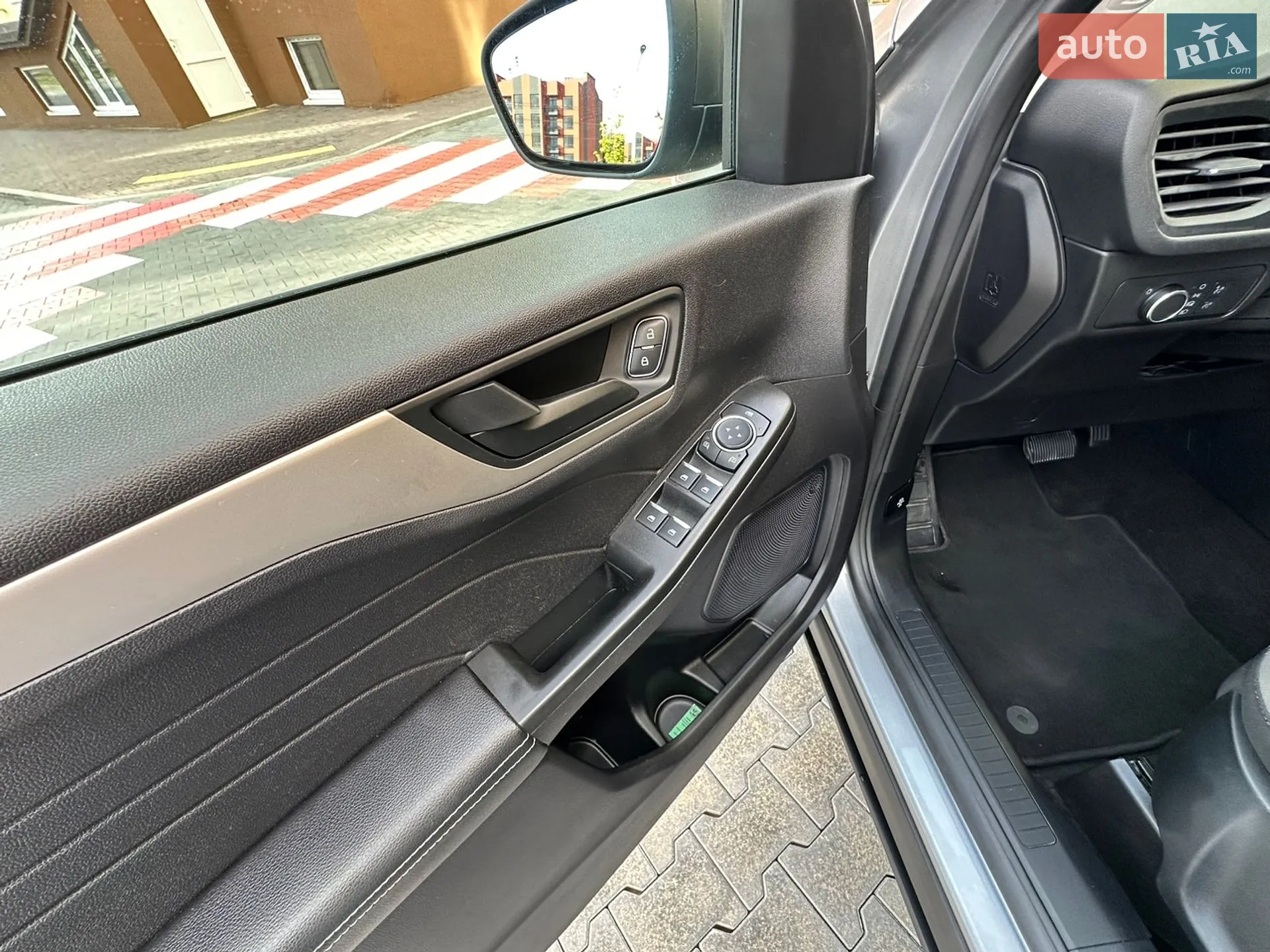 2022 Ford Escape - мініатюра 33