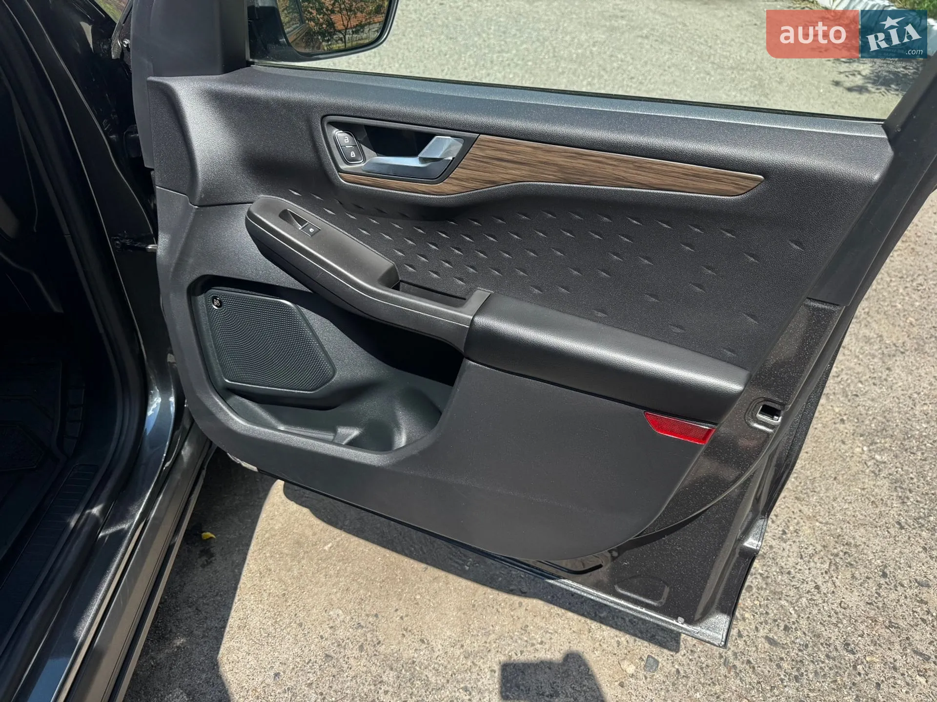 2020 Ford Escape - мініатюра 35