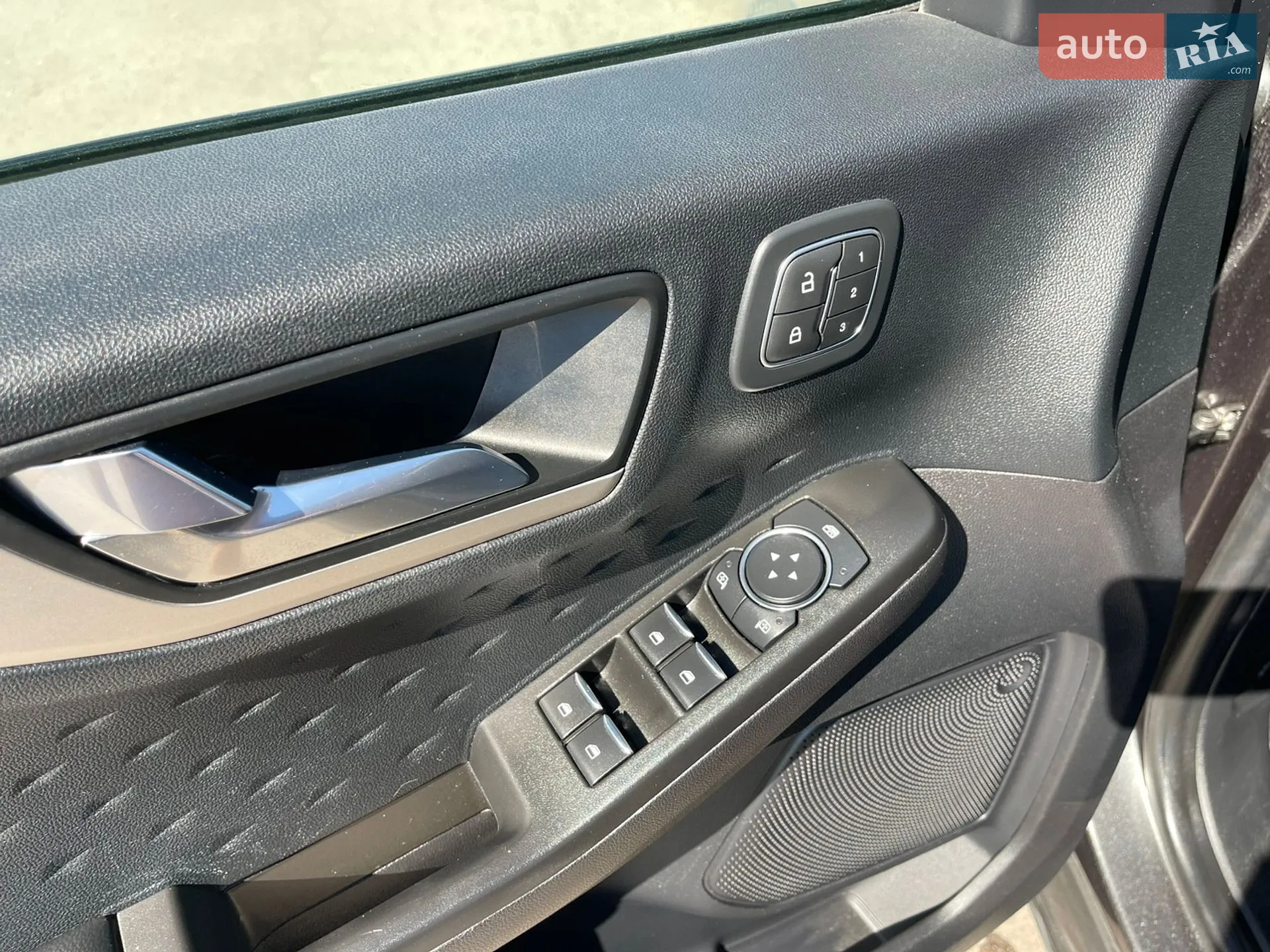 2019 Ford Escape - мініатюра 15
