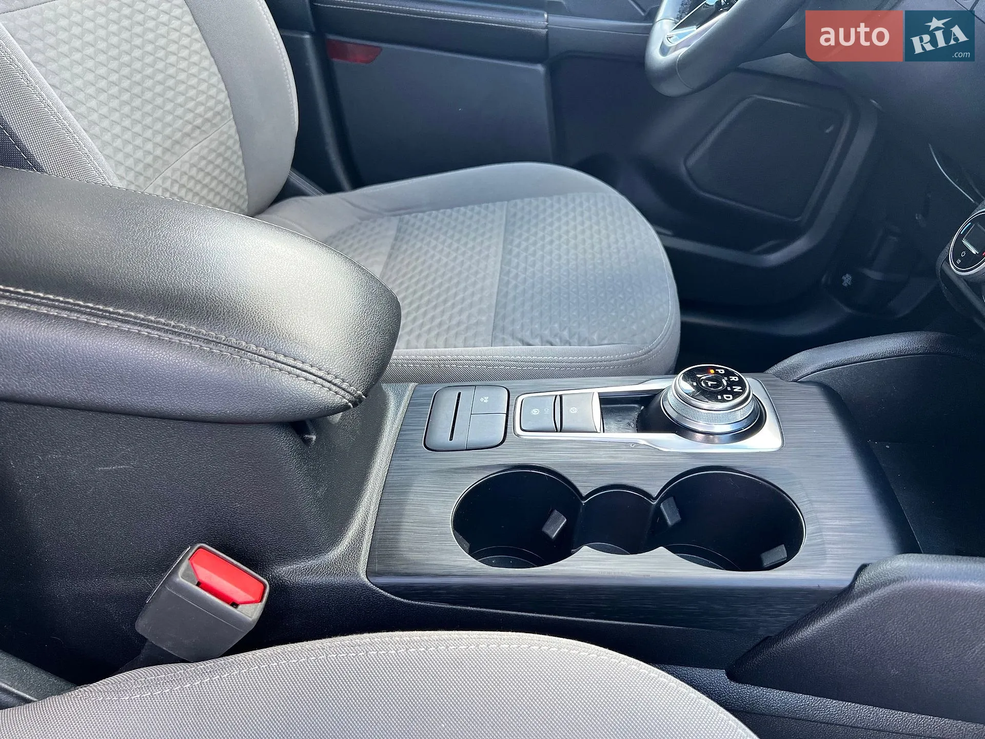 2021 Ford Escape - мініатюра 37