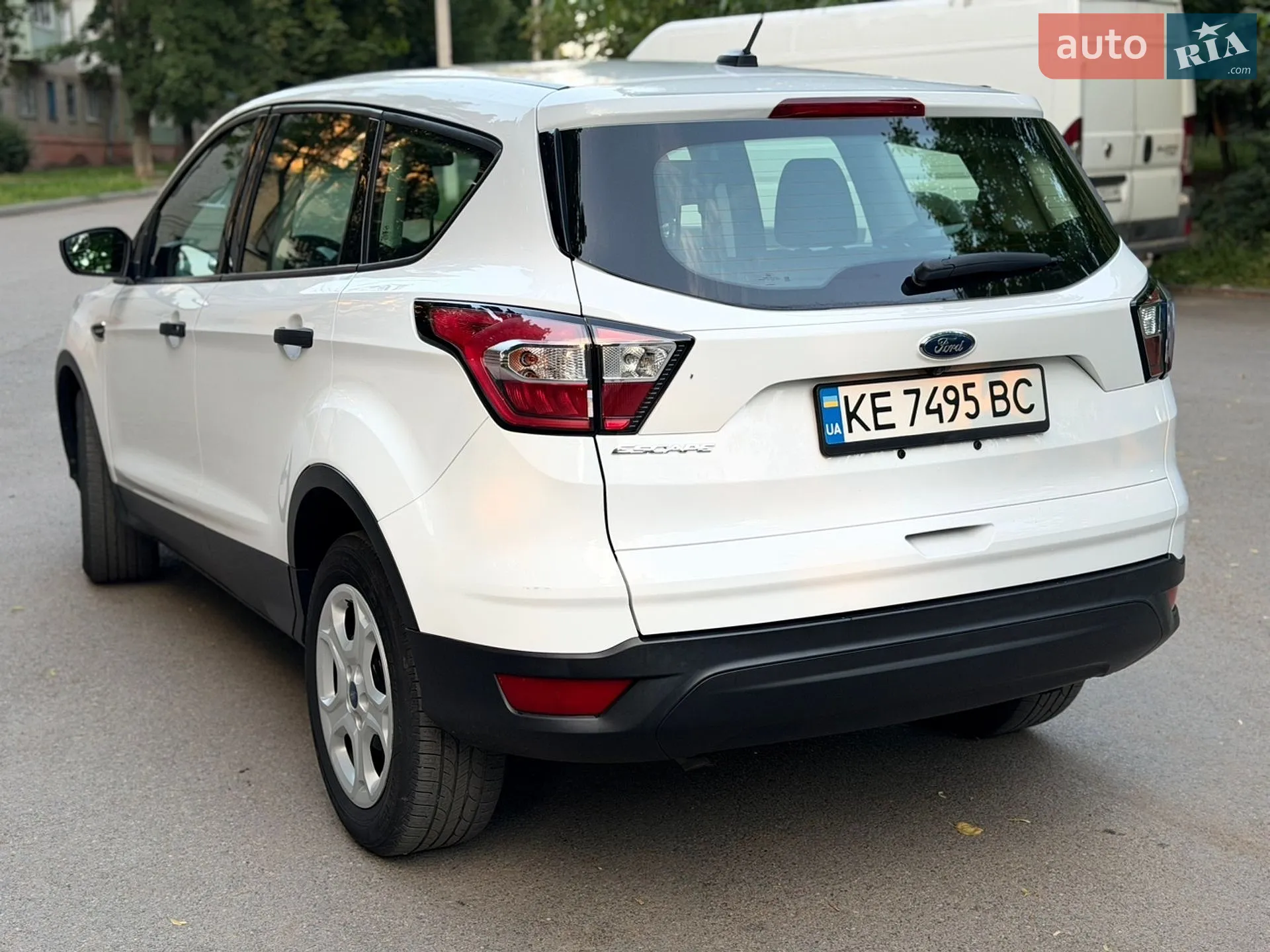 2018 Ford Escape - мініатюра 16