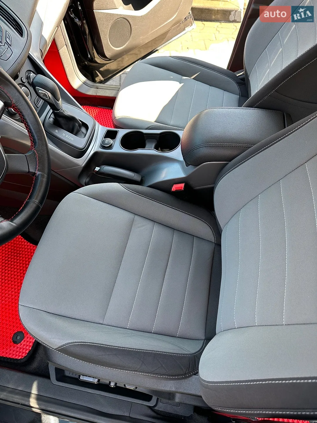 2015 Ford Escape - мініатюра 16