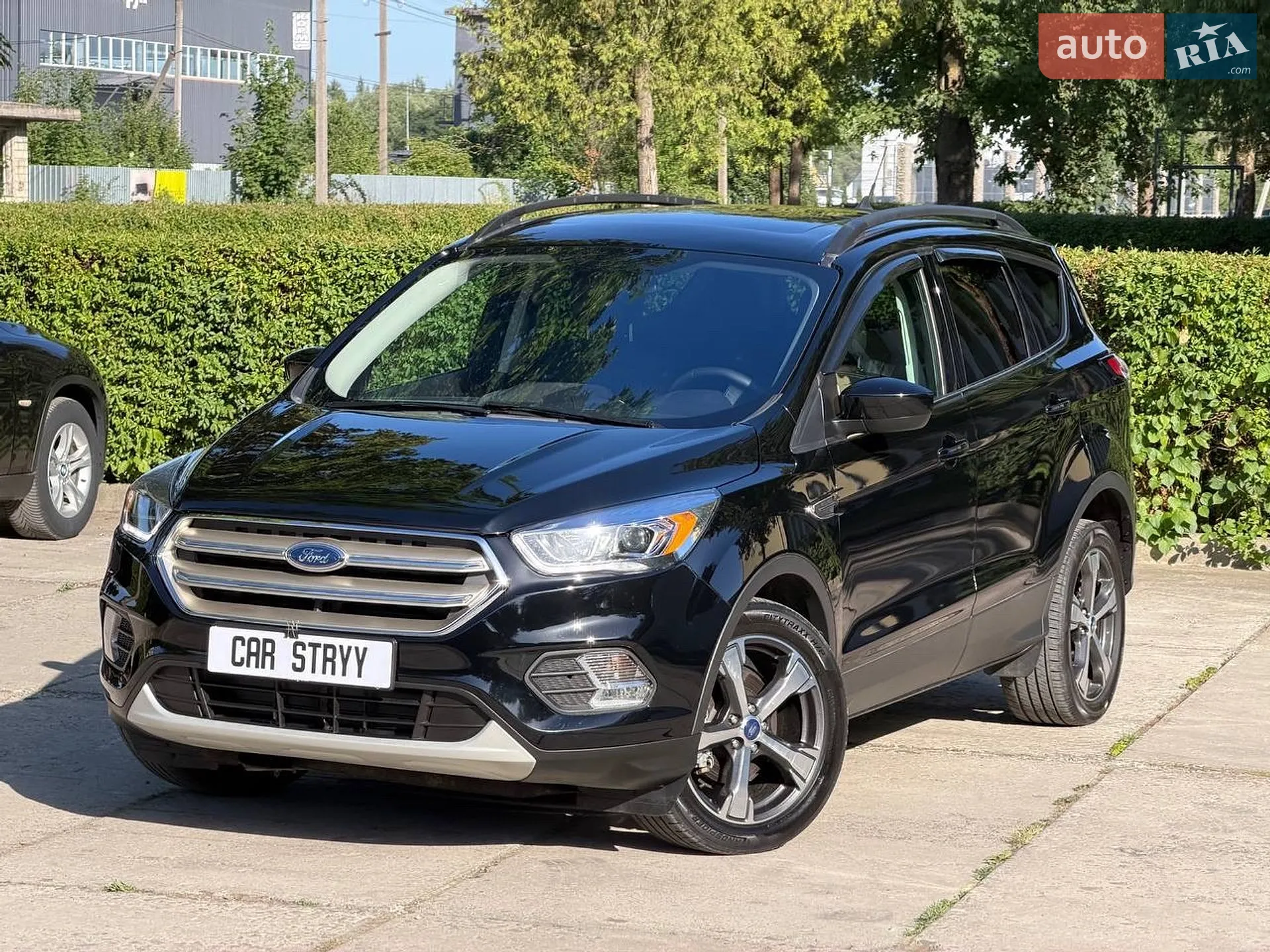 2019 Ford Escape - фото 1