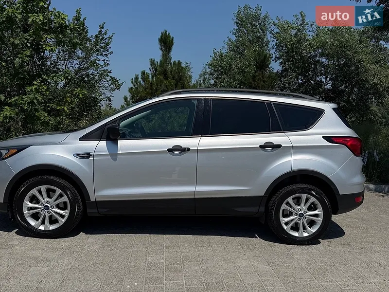 Ford Escape 2019 VIN 1FMCU0F73KUA89544 фото оголошення 3 з 79