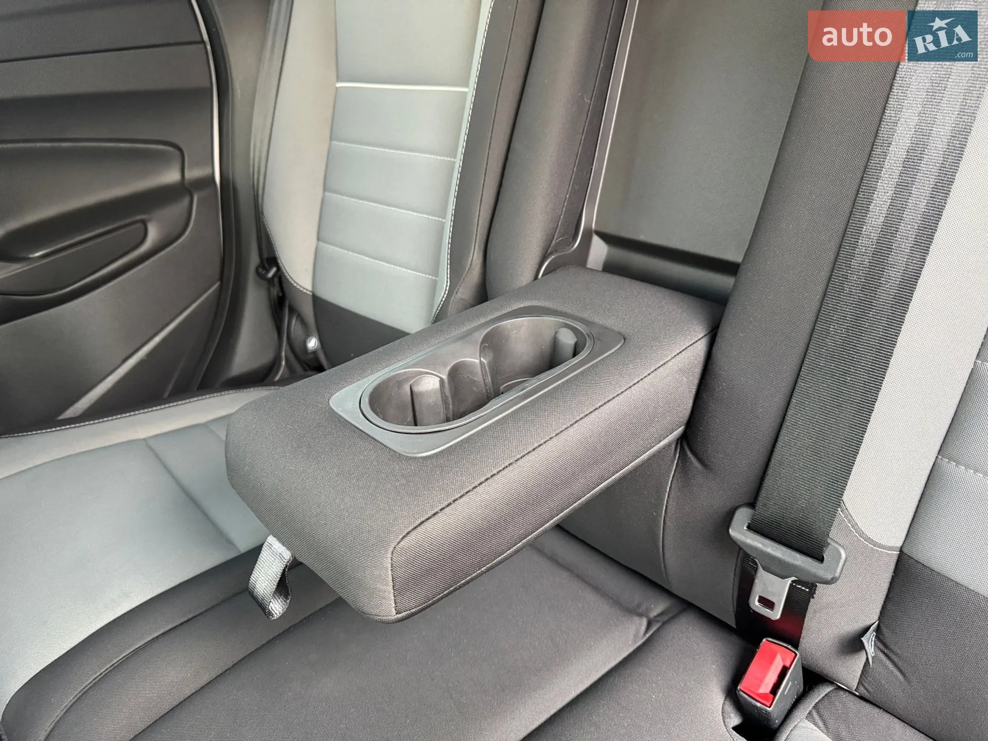 2013 Ford Escape - мініатюра 37