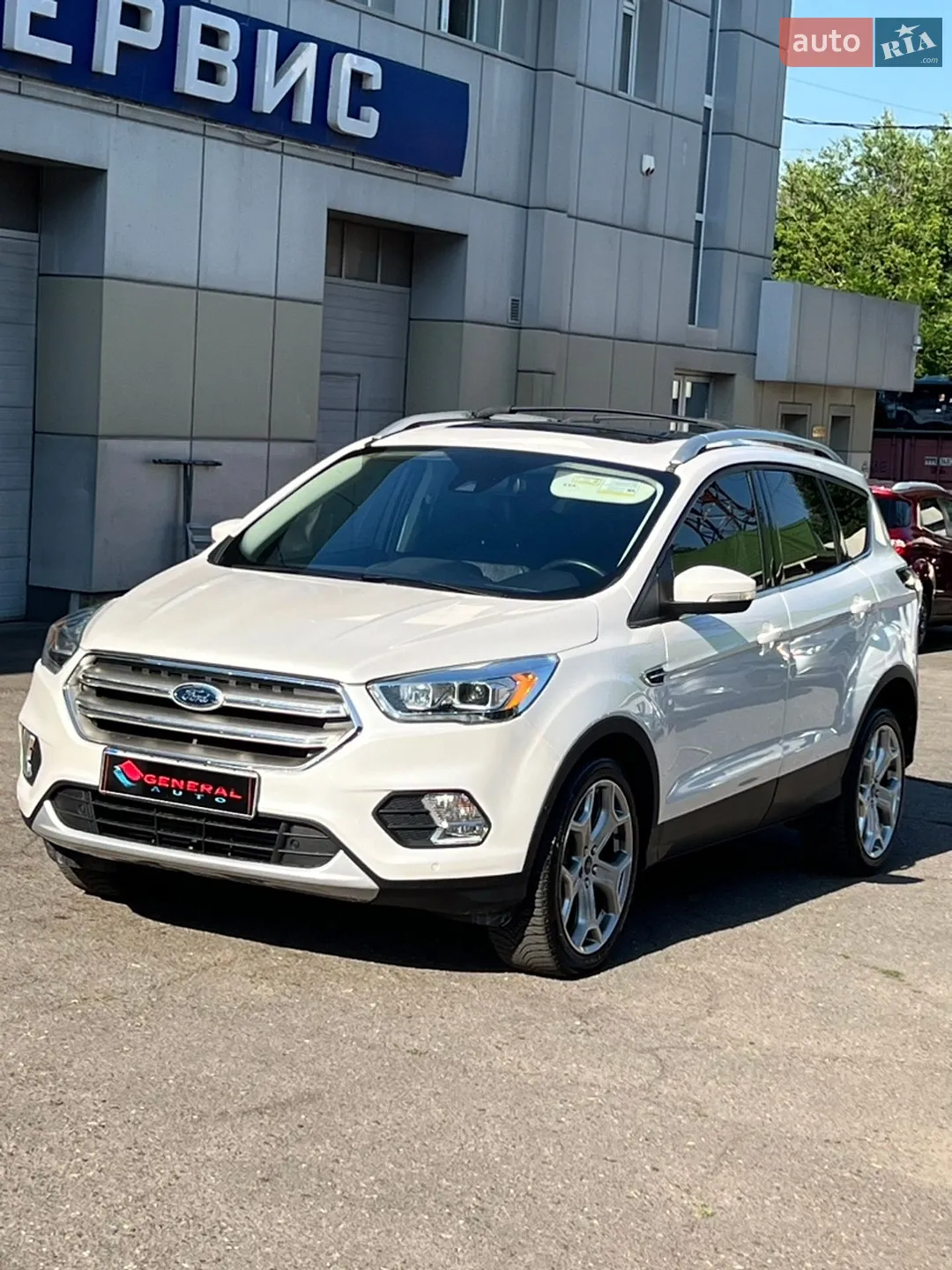 2017 Ford Escape - мініатюра 2