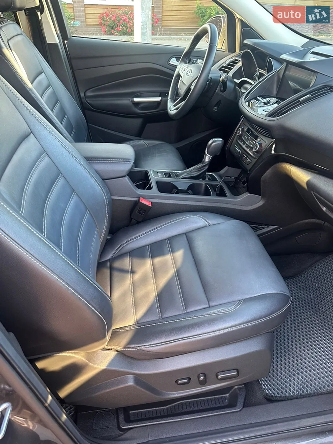 2017 Ford Escape - мініатюра 19