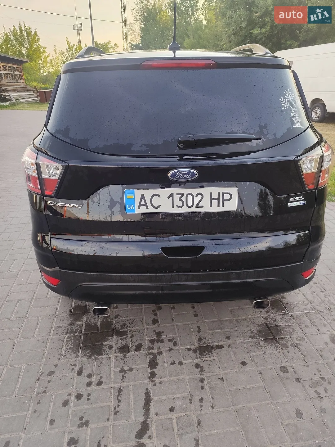2017 Ford Escape - мініатюра 2