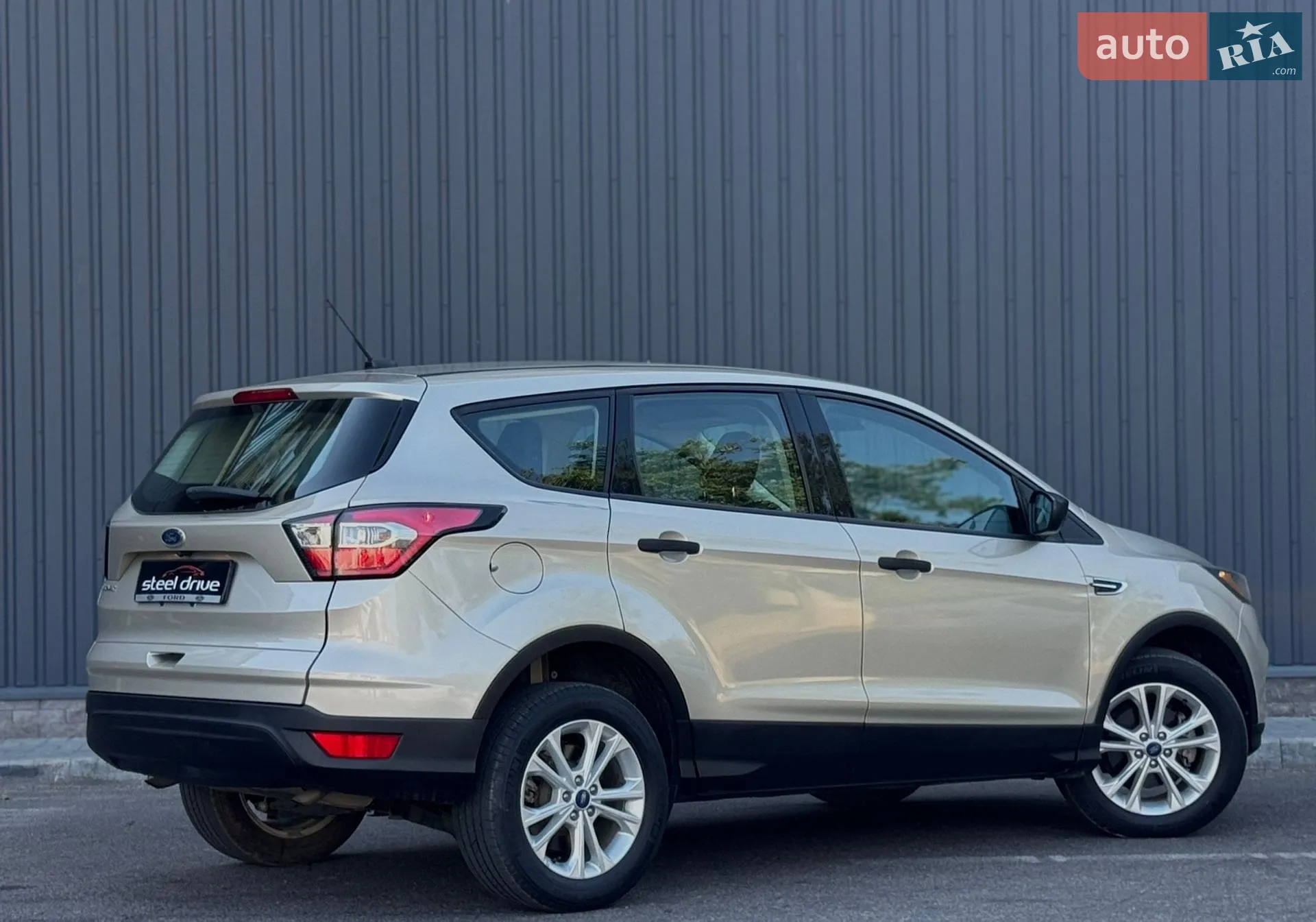 2017 Ford Escape - мініатюра 6
