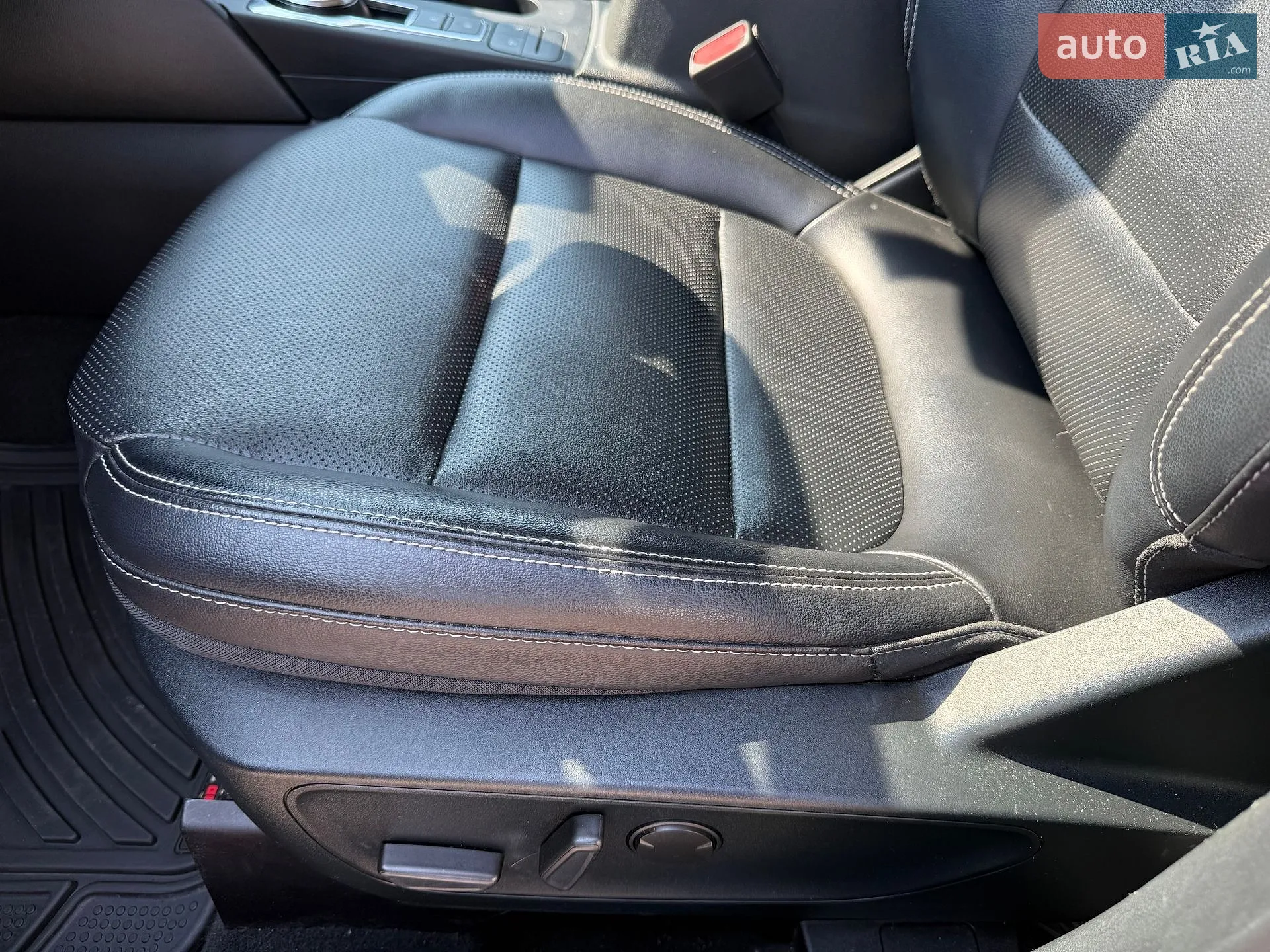 2020 Ford Escape - мініатюра 32