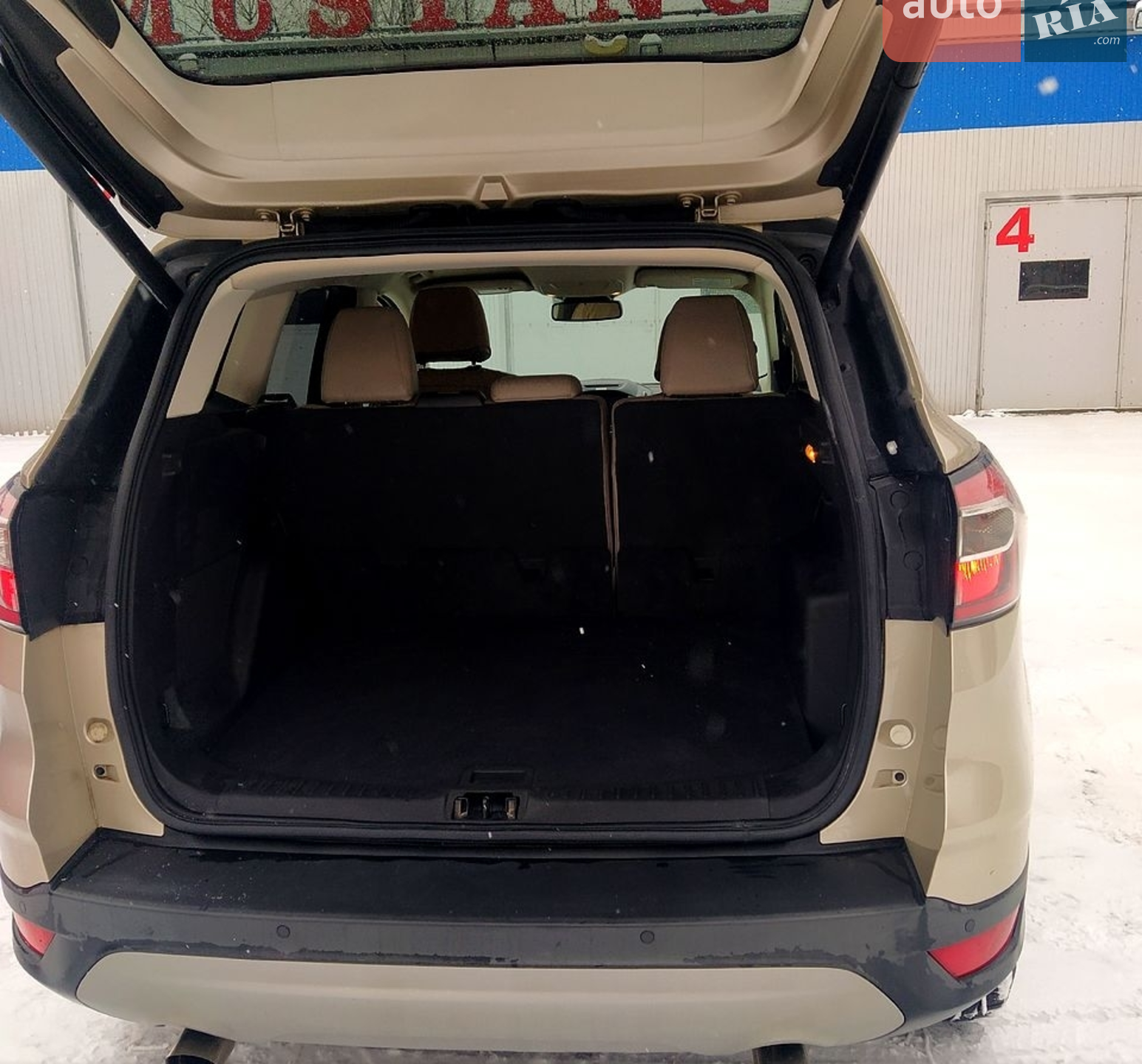 2016 Ford Escape - мініатюра 4