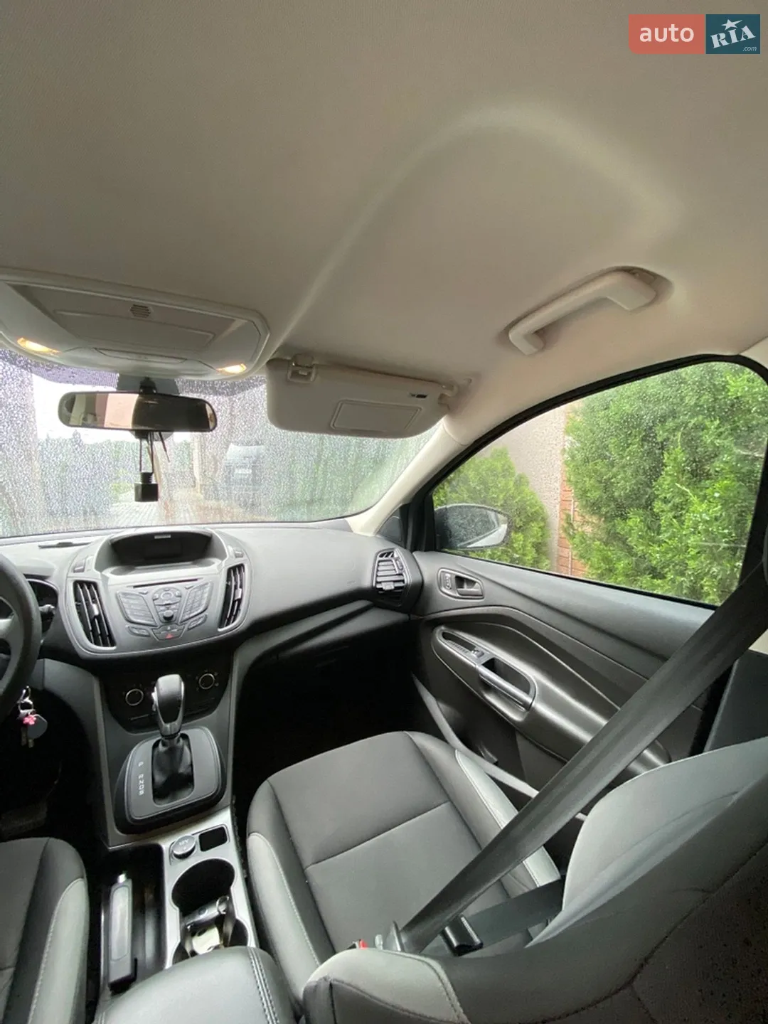 Ford Escape 2015 VIN 1FMCU0F78GUB31469 фото оголошення 19 з 36