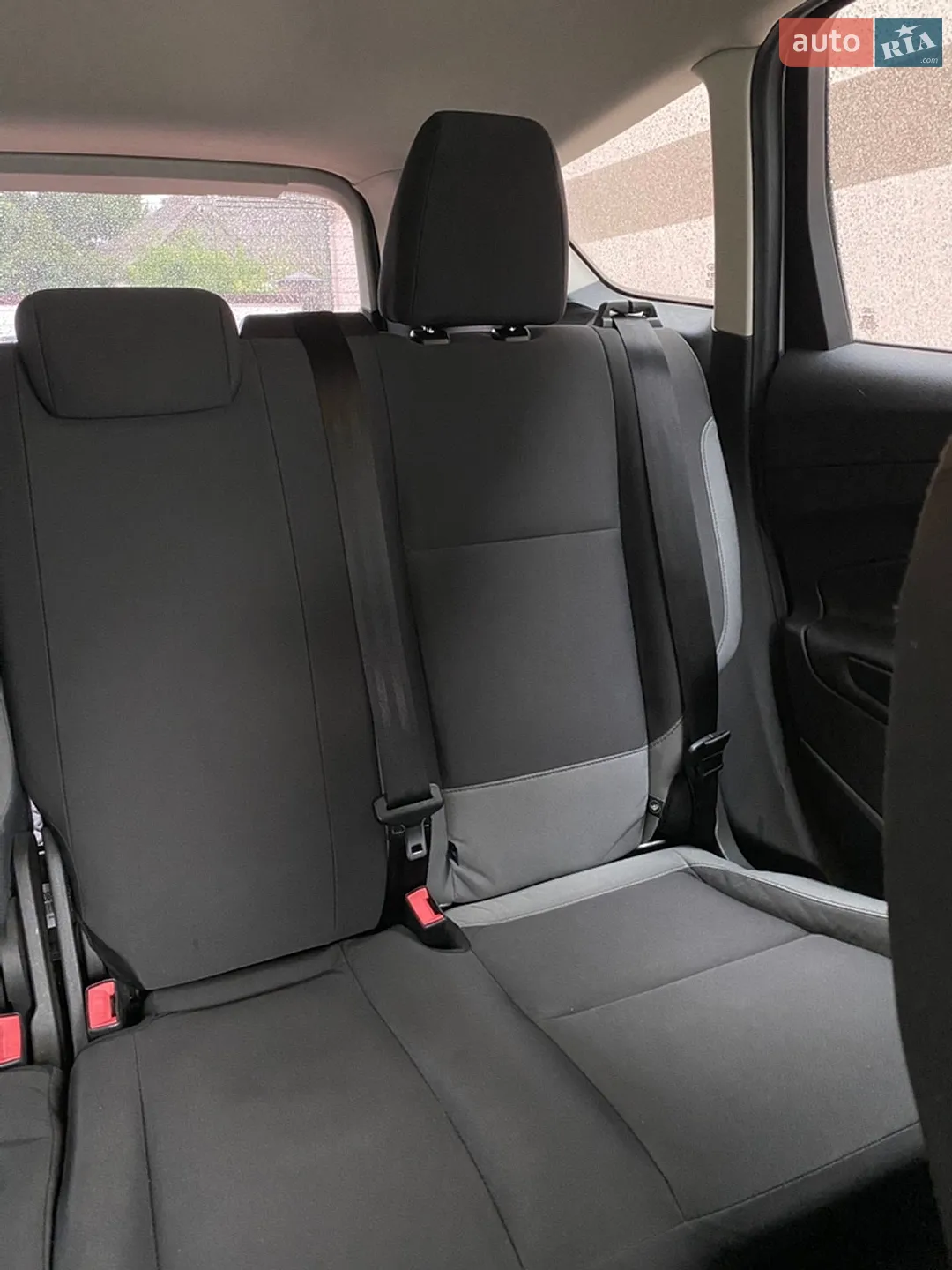 Ford Escape 2015 VIN 1FMCU0F78GUB31469 фото оголошення 28 з 36