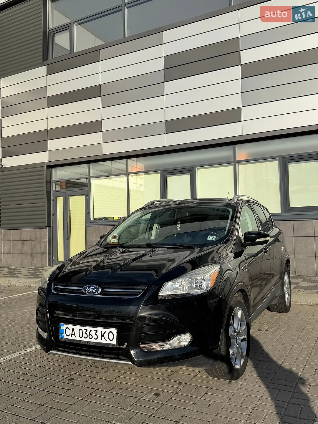 2015 Ford Escape - мініатюра 2