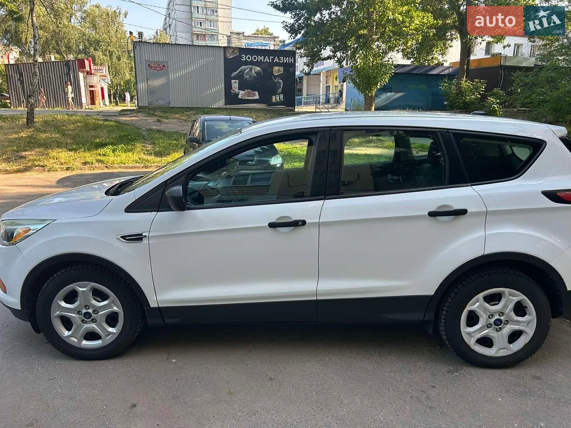 2017 Ford Escape - мініатюра 4